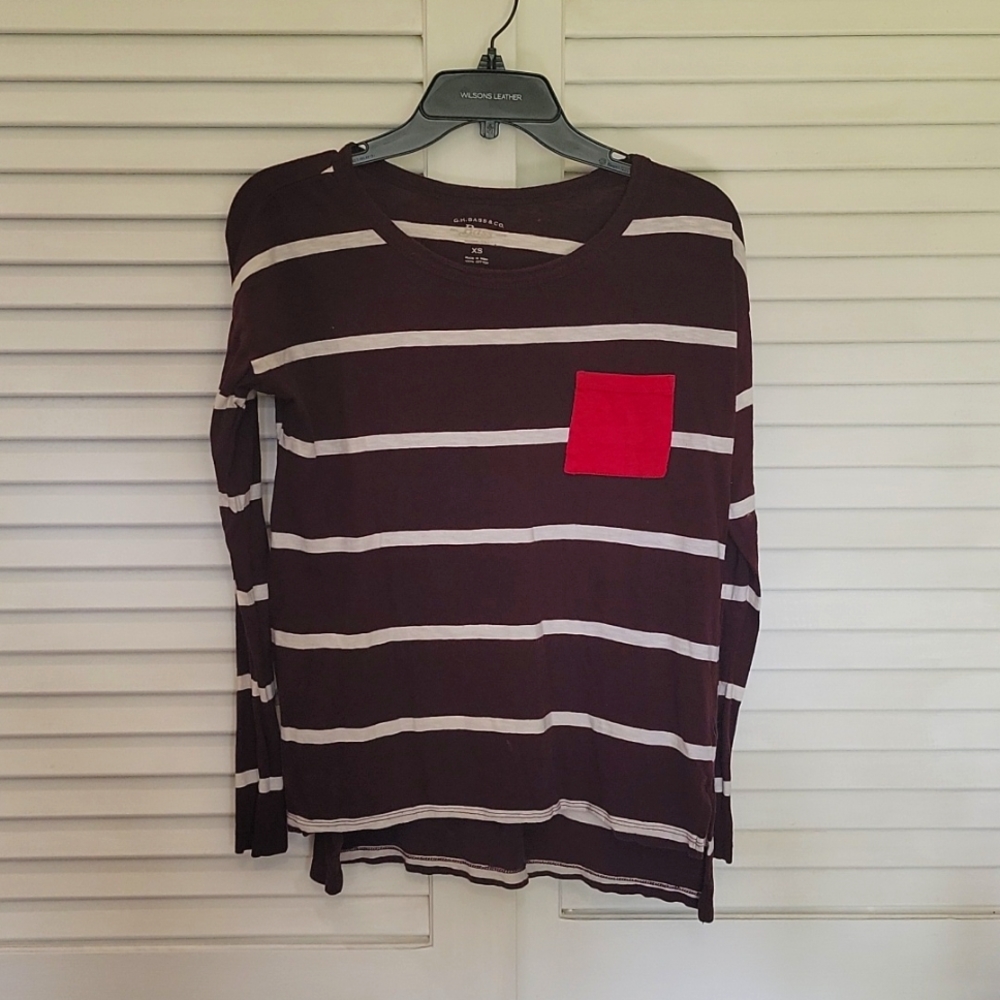 G.H. Bass & Co. XS Burgundy and White Stripe Pocket Tee
